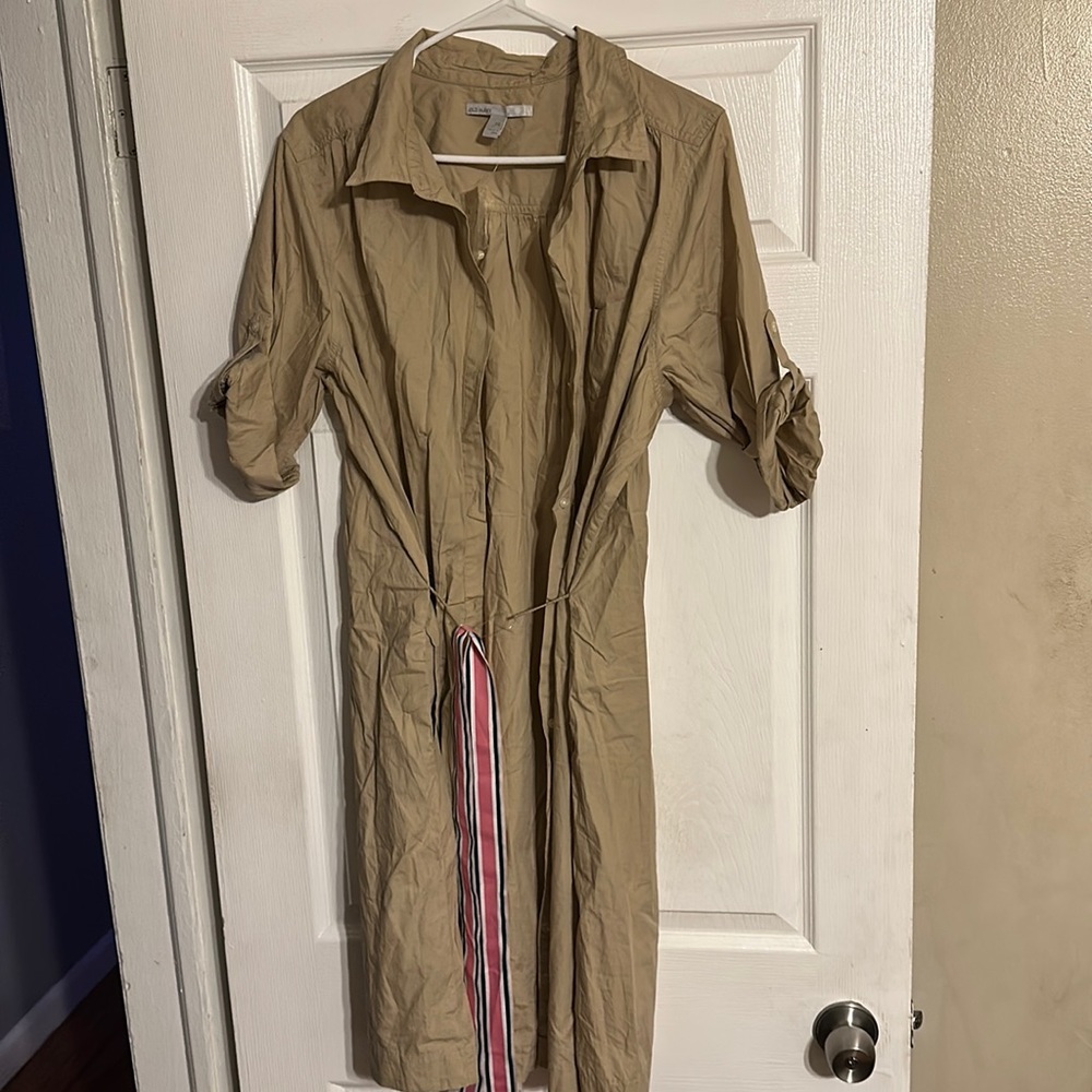 Old navy tan shirt dress
